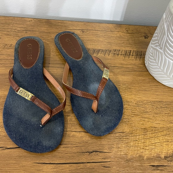 Guess shoes - Picture 1 of 1